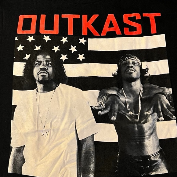 OutKast Stanktonia Album Cover Black Graphic Tee - Picture 2 of 3